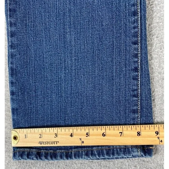 Levi's 550 Jeans Womens 12M Relaxed Bootcut Denim Mid-Rise Blue Med Wash Retro - Picture 10 of 11